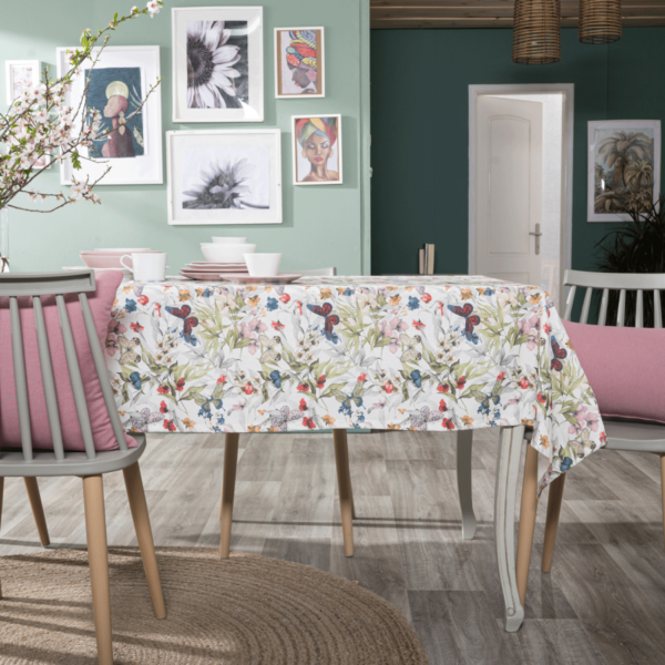 Τραπεζομάντηλο leza