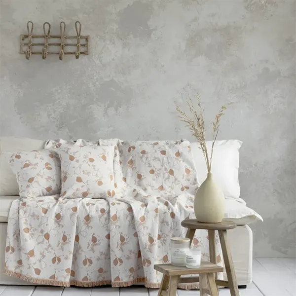 Λευκά είδη στην Κατερίνη Σαλόνι